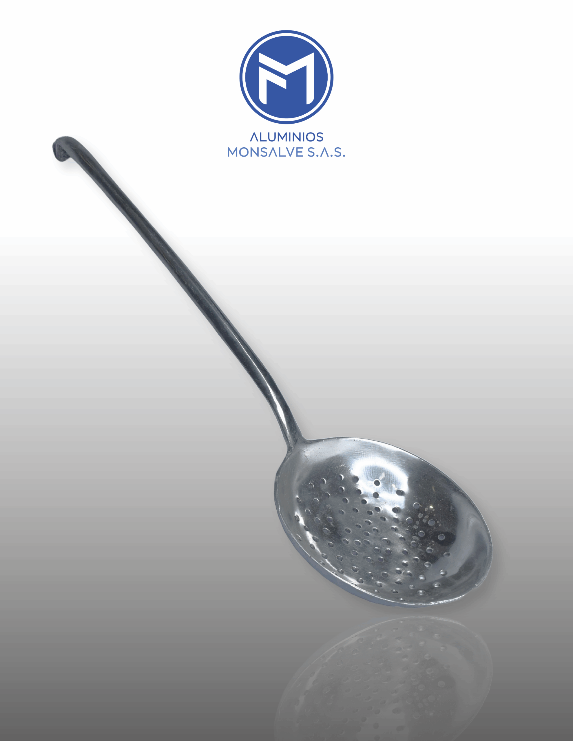 Espumadera #20 cabo aluminio